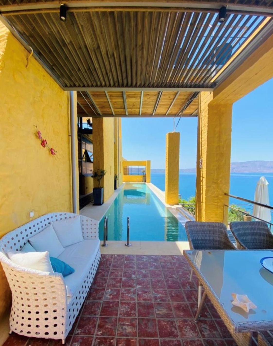 Beachfront Ravdoucha Epavlis Eleni Villa - Pool, Hot Tub, Gym, Sauna, Private Parking, Wifi La Canea Exterior foto