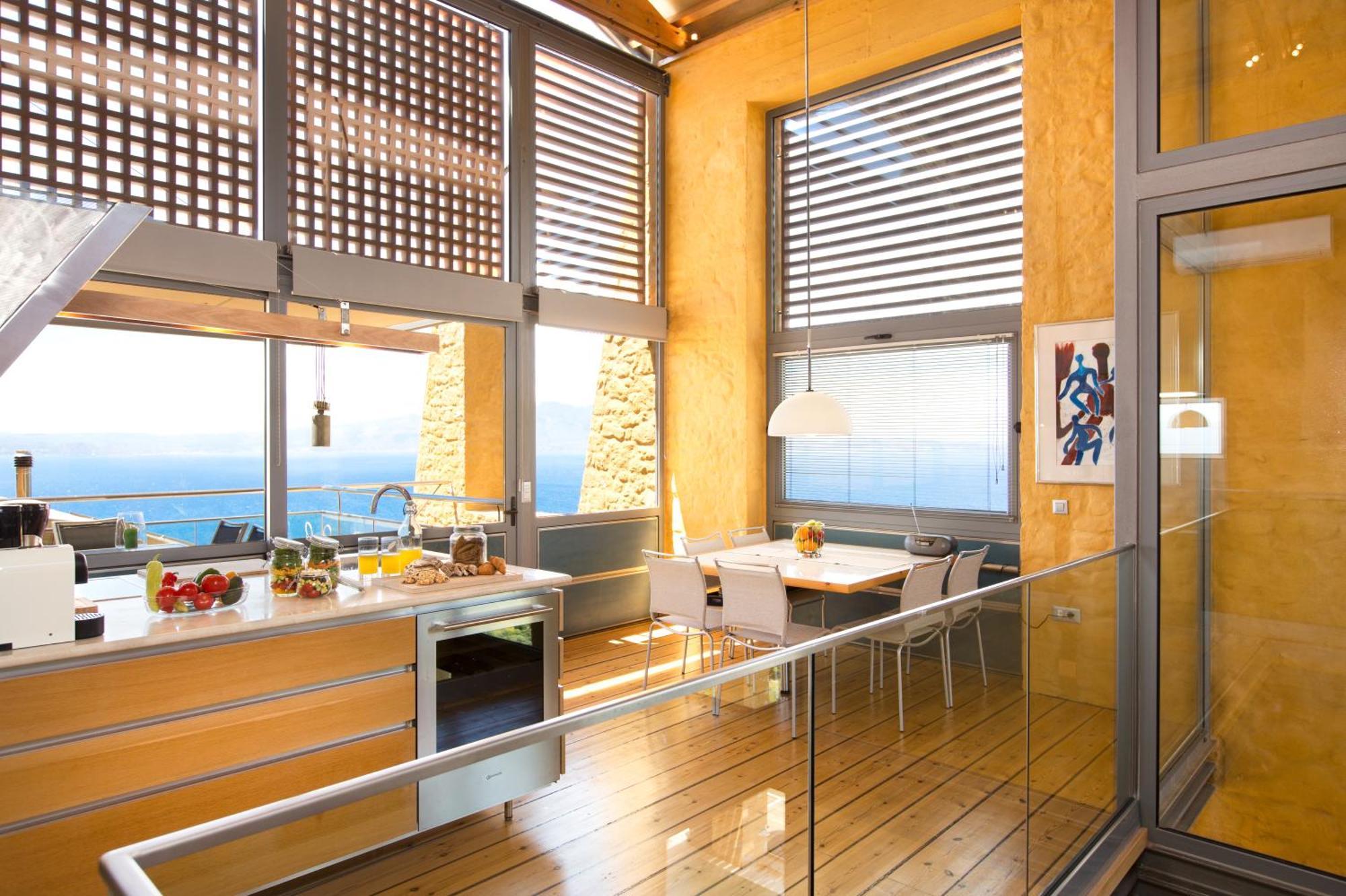 Beachfront Ravdoucha Epavlis Eleni Villa - Pool, Hot Tub, Gym, Sauna, Private Parking, Wifi La Canea Exterior foto