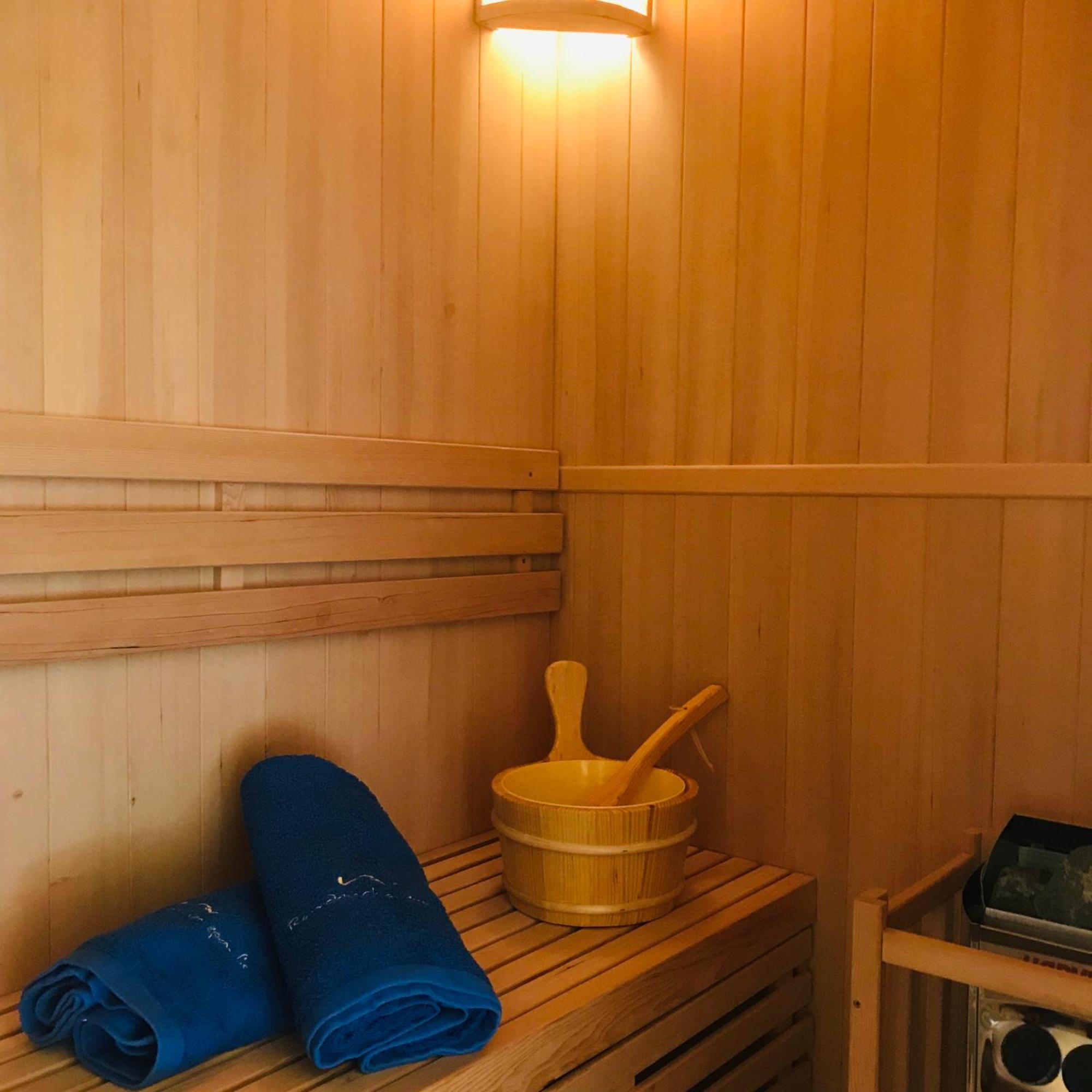 Beachfront Ravdoucha Epavlis Eleni Villa - Pool, Hot Tub, Gym, Sauna, Private Parking, Wifi La Canea Exterior foto